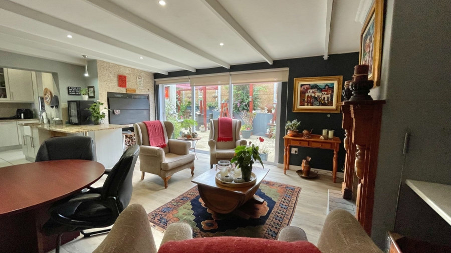 3 Bedroom Property for Sale in Helena Heights Western Cape